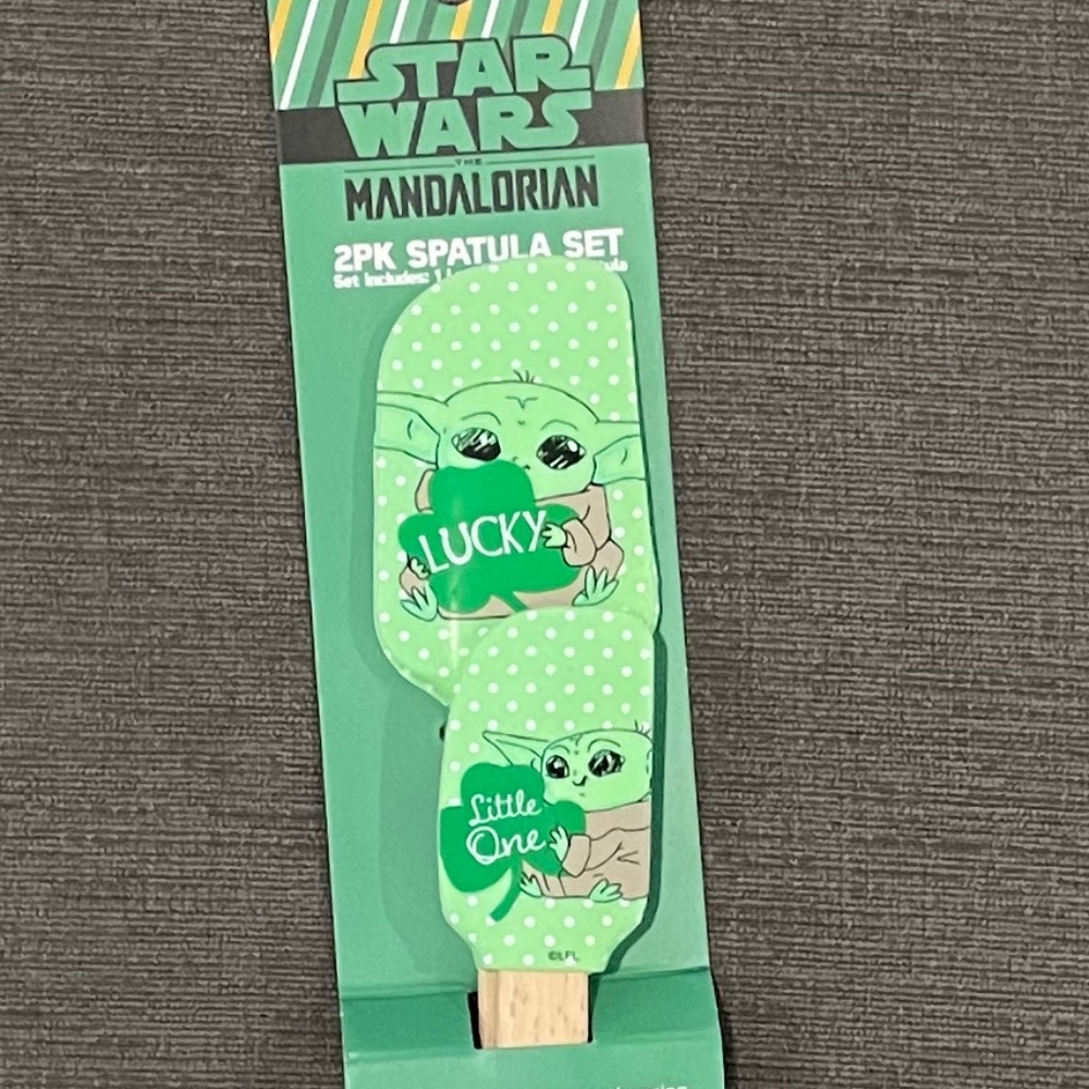 Star Wars THE MANDALORIAN 2-Spatula Set LUCKY LITTLE ONE